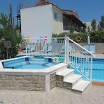 Acapulco Marinos Apartments- Adults Only