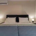 Acapulco Marinos Apartments- Adults Only 4* לגאנאס