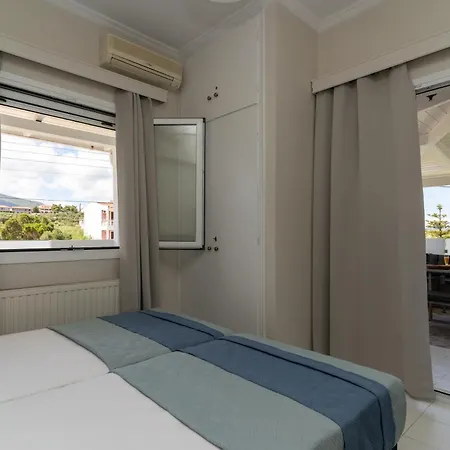 מלון דירות Acapulco Marinos Apartments- Adults Only