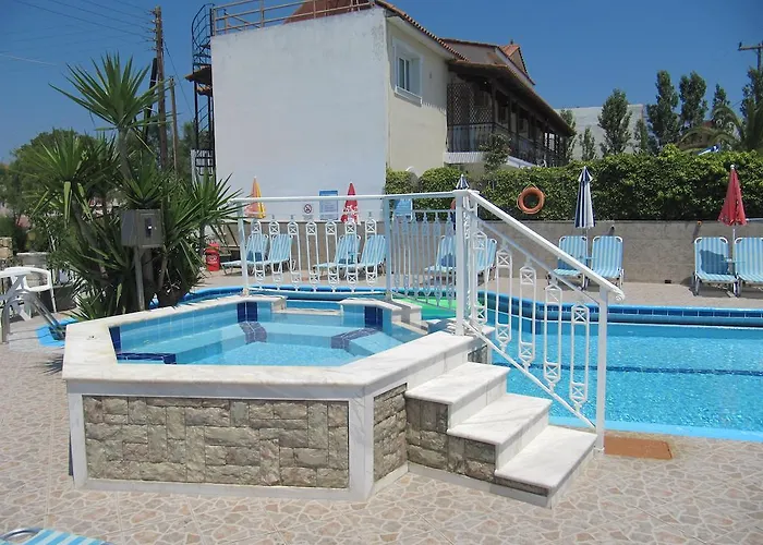 Acapulco Marinos Apartments- Adults Only