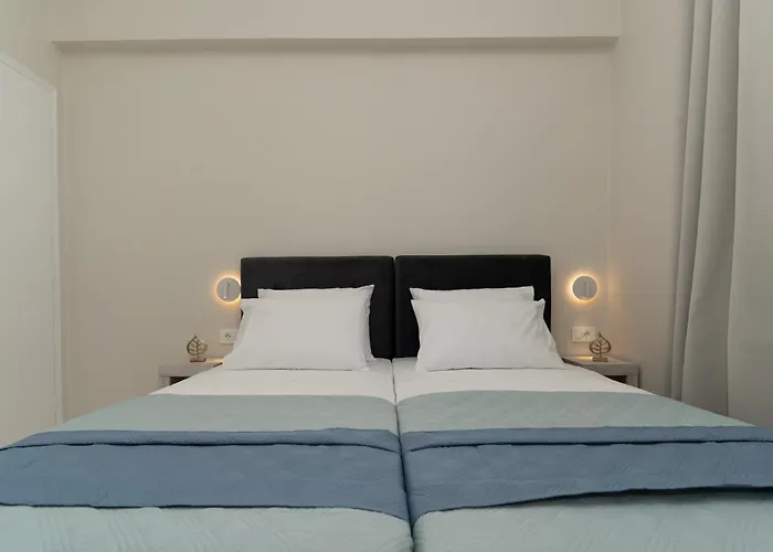 Acapulco Marinos Apartments- Adults Only