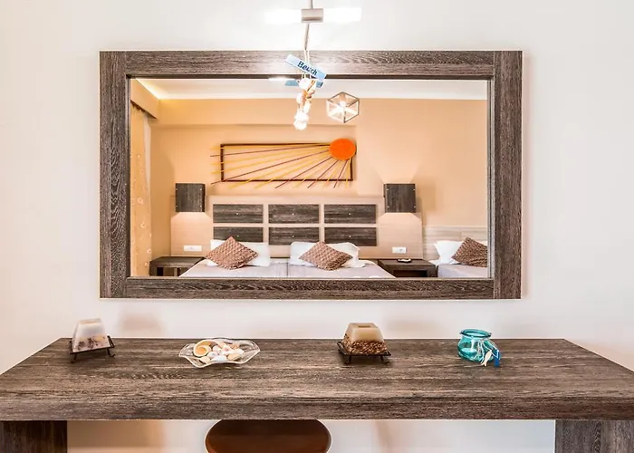 Acapulco Marinos Apartments- Adults Only 4* Laganas