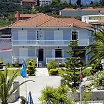 Acapulco Marinos Apartments- Adults Only